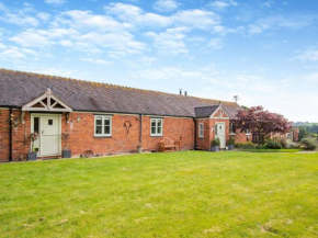 4 Bed in Bishops Offley 93215